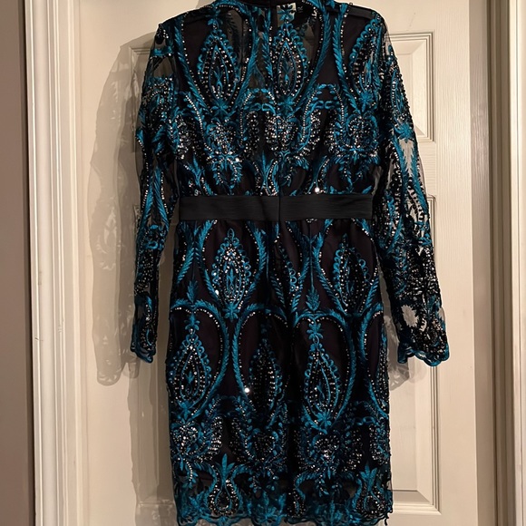 Green & Black Sexy Dress - Picture 6 of 9